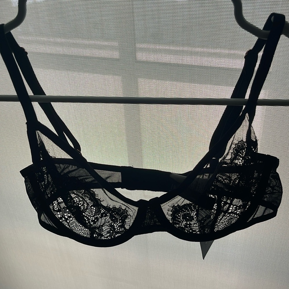 NWT INC International Concepts unlined lace bra